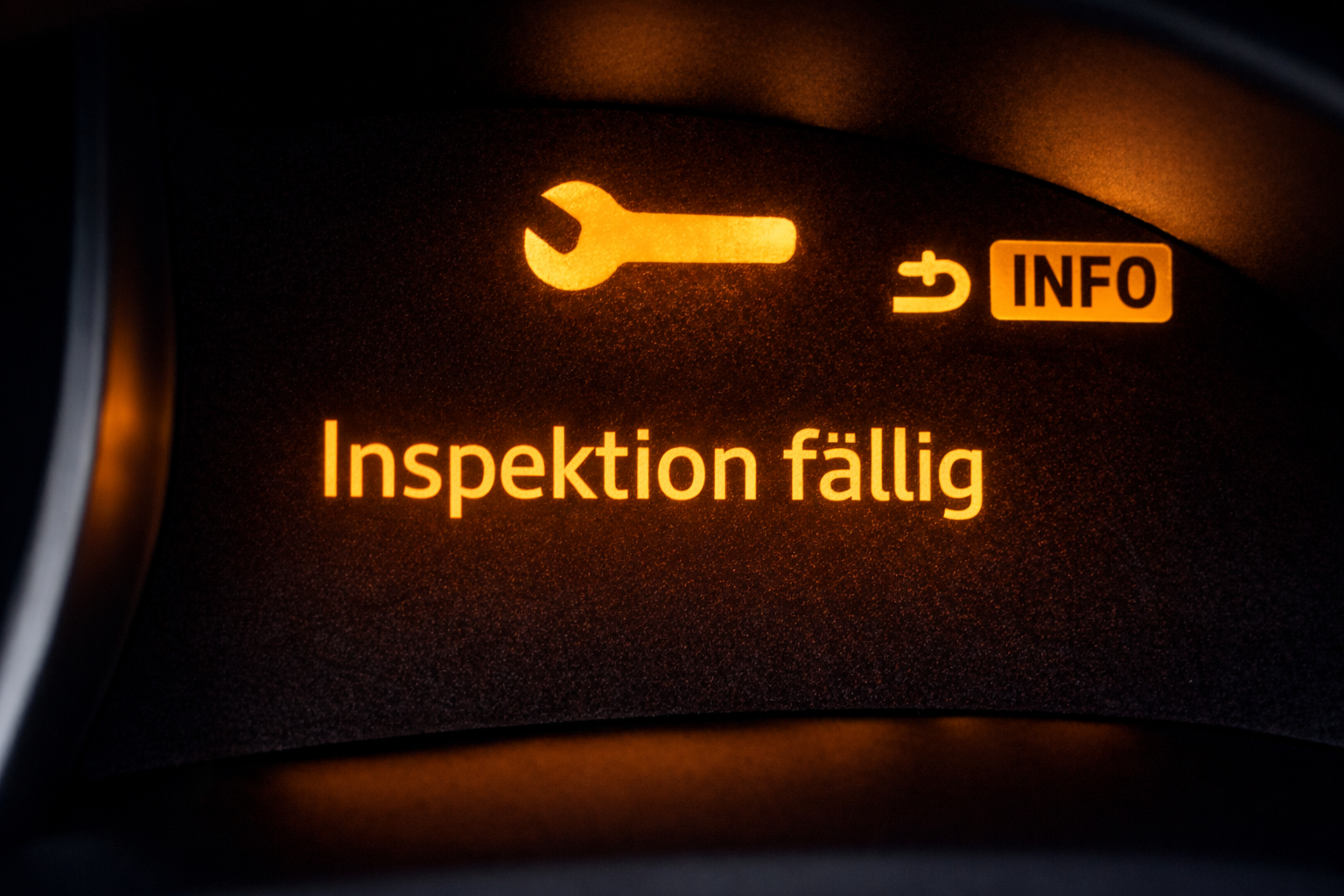 Alarm bei fälliger Wartung und Fehlercode-Anzeige